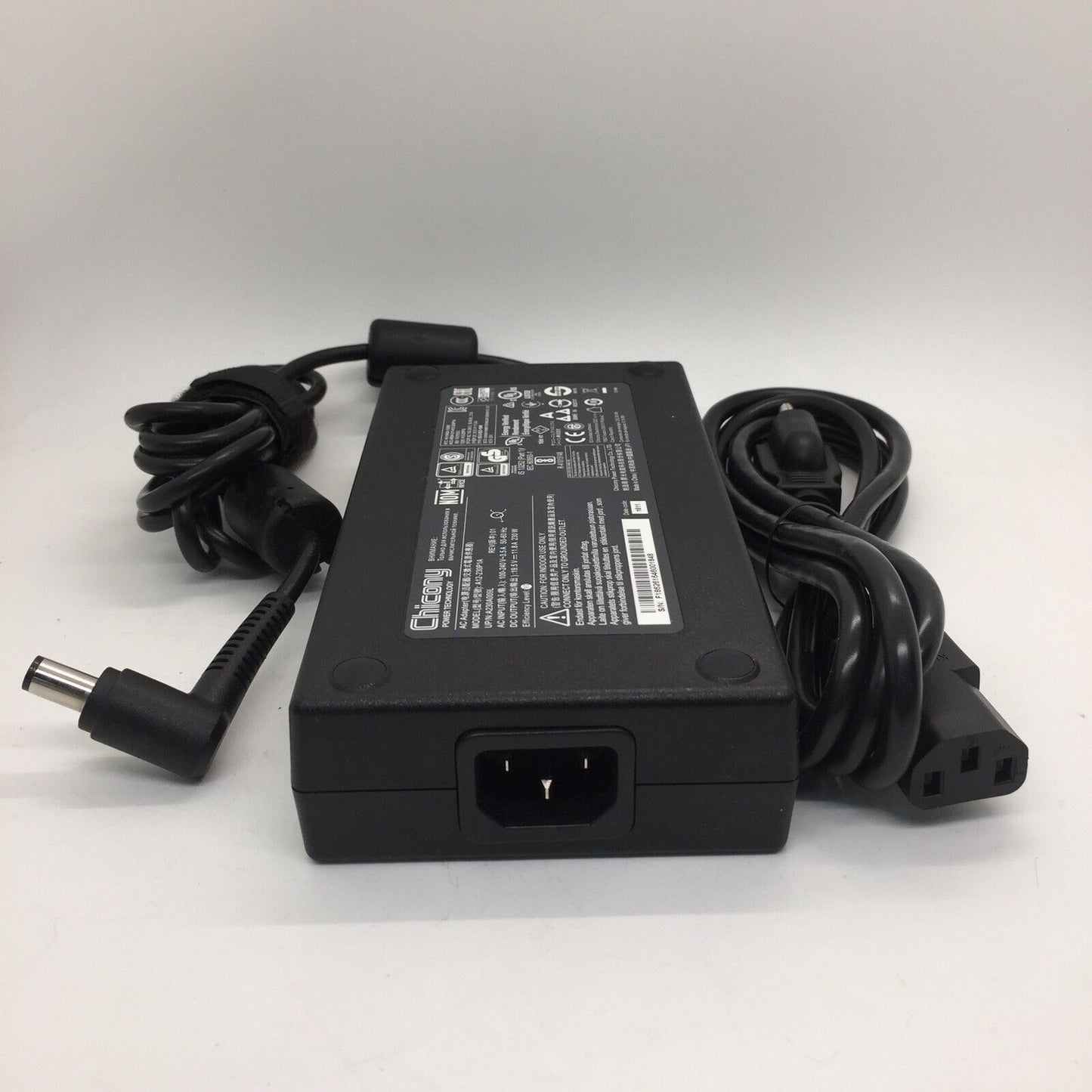 ORIGINAL Chicony AC Adapter A12-230P1A 19.5V DC 11.8A 230W MSI GE73 Raider