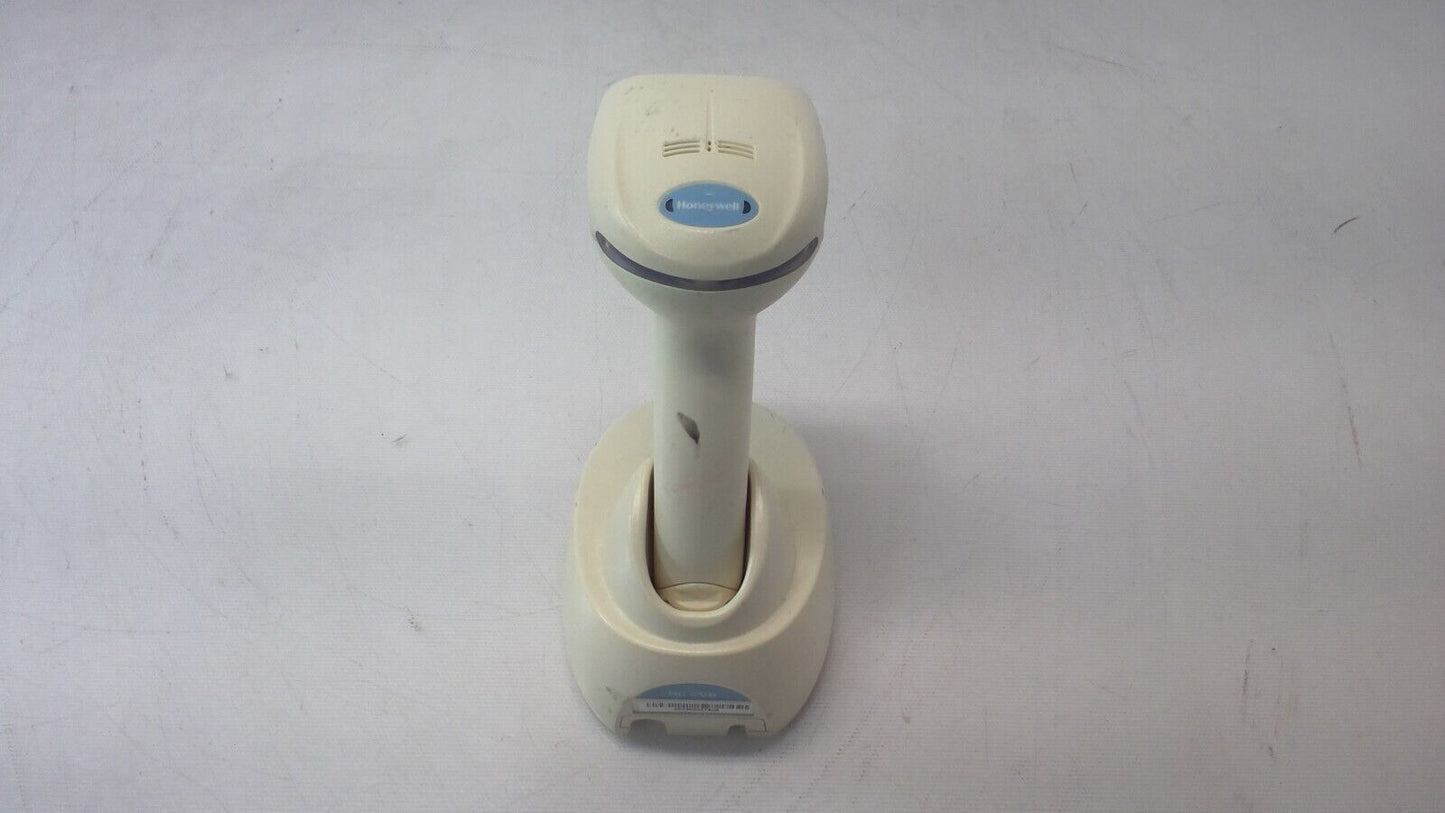 Honeywell Xenon 1902-HHD Barcode Scanner and Cradle CCB01-010BT No Battery