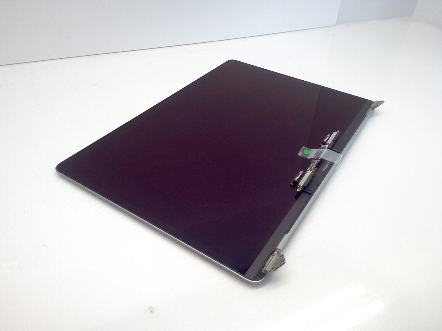 Genuine LCD Screen Assembly for 15" MacBook Pro A1990 2018 2019 Replacements A0