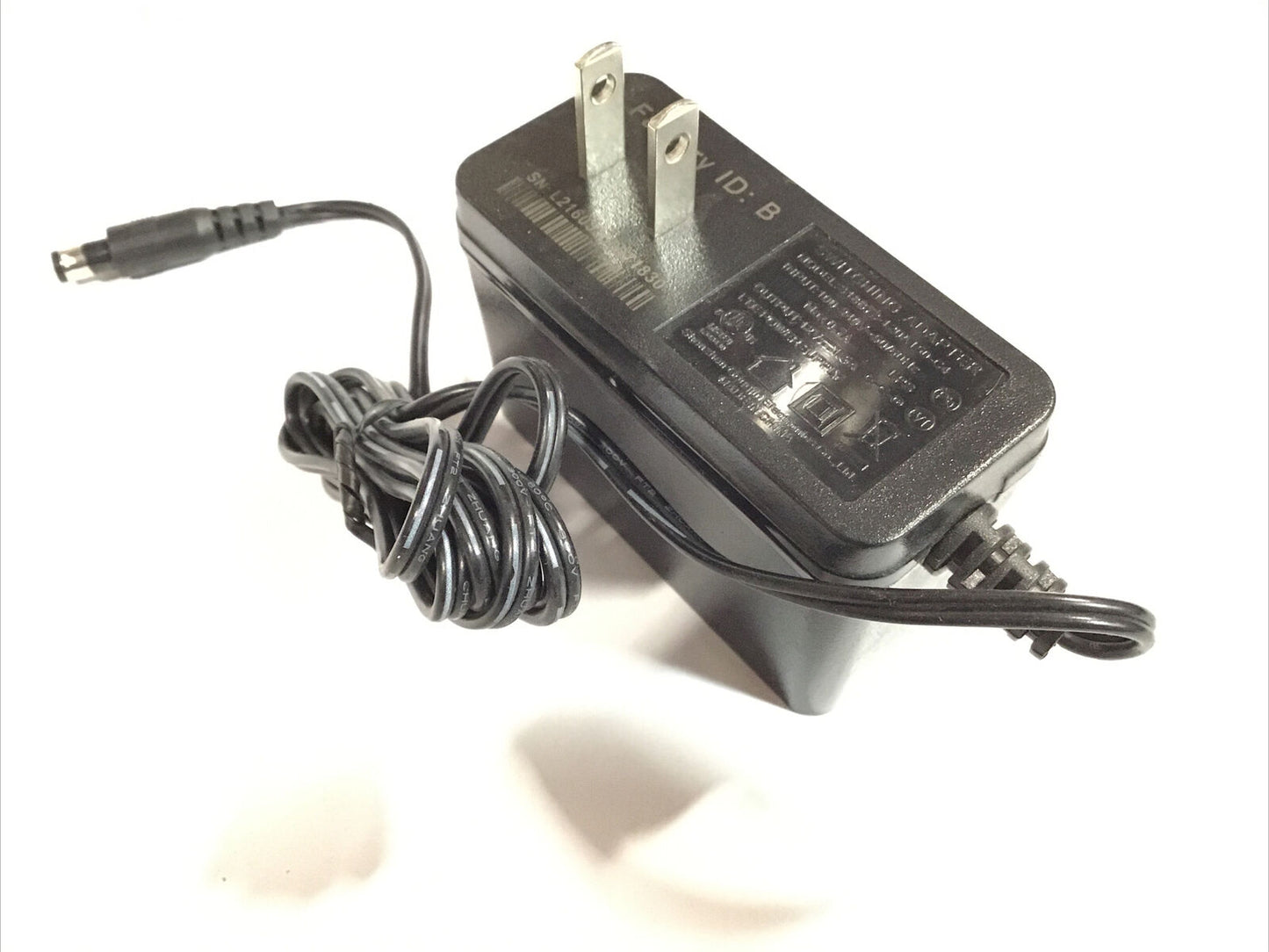 Genuine 12V 1.5A Charger AC Adapter Switching Power Supply S18B72-120A1-C4