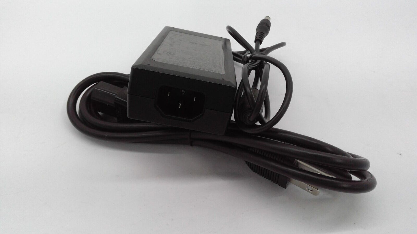 Hyundai Imagequest AC/DC Adapter Power Supply Model# SAD04212-UV-36