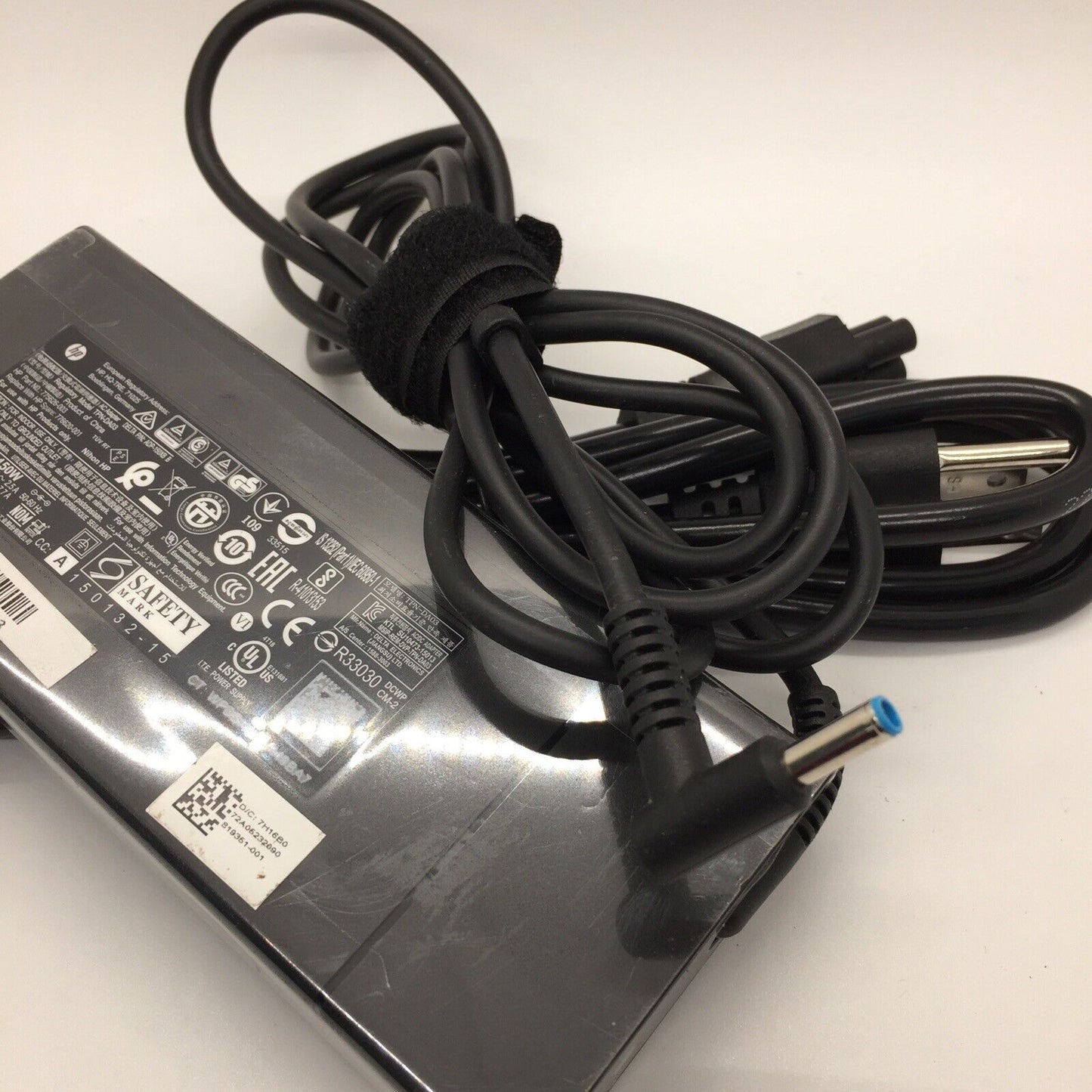 HP 776620-001 150W 19.5V 7.7A 3.0mm Blue Tip AC Adapter For HP ZBook 15