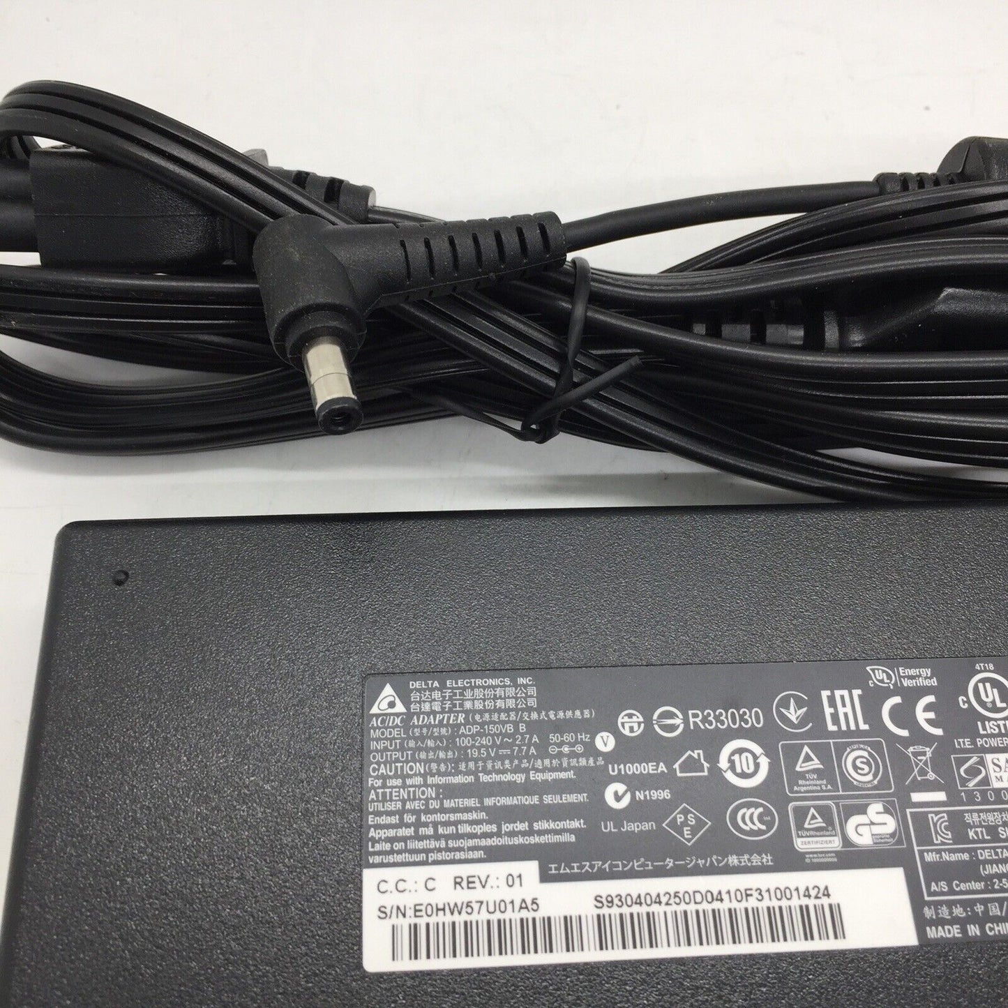 Delta ADP-150VB B AC Adapter 150W 19.5V 7.7A  5.5 mm w/power cord