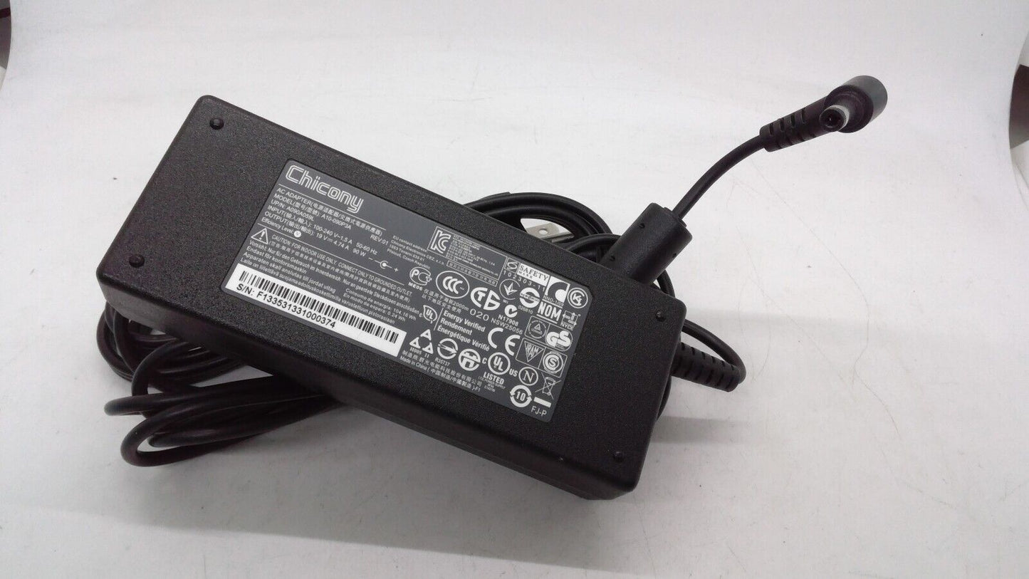 Original OEM Chicony 90W A10-090P3A 5.5mm*1.7mm For Acer Aspire AZ3-715-UR12 