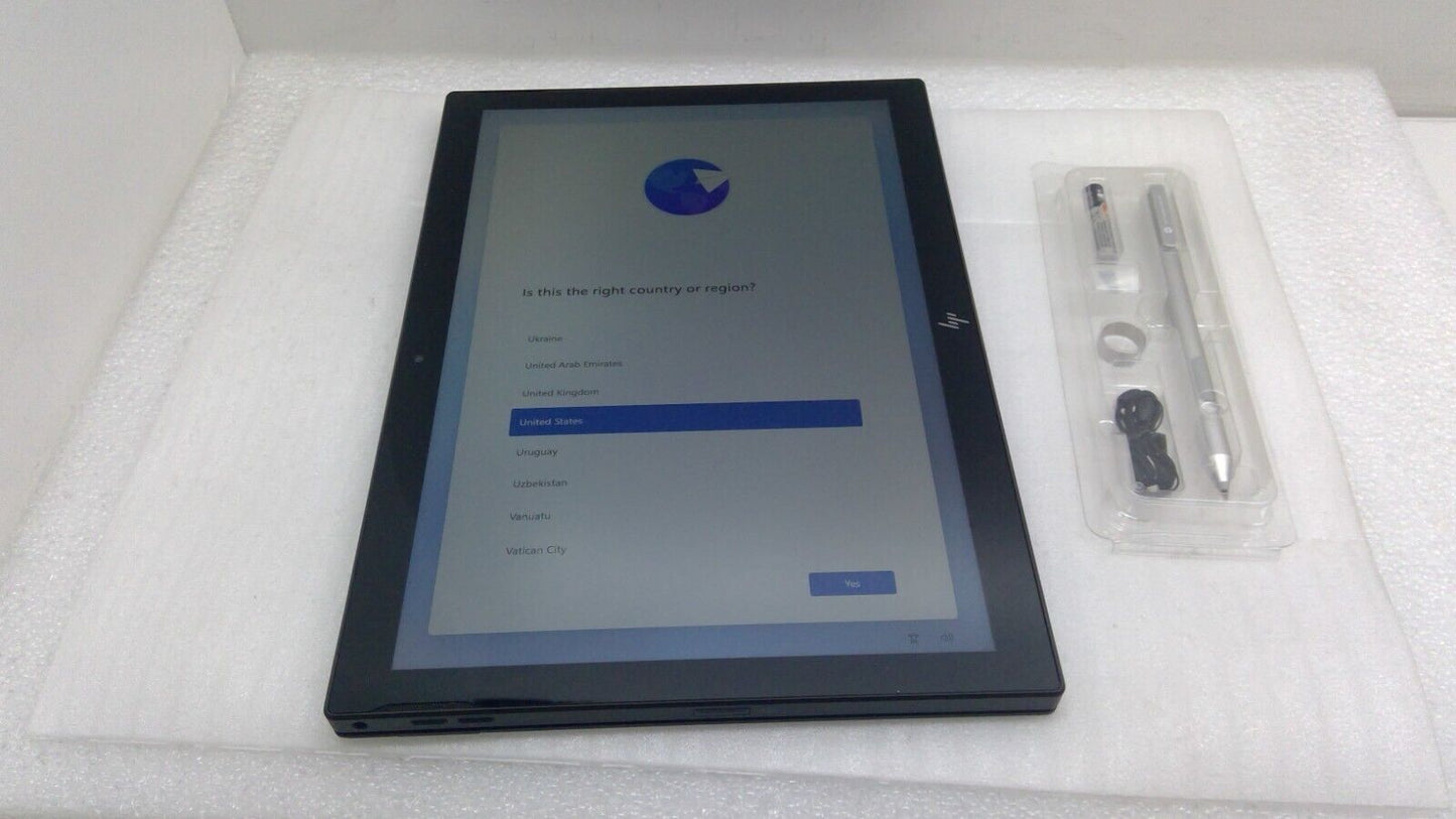 HP ENGAGE GO MOBILE SYSTEM 12.3" Tablet i5-7Y57/8GB/256GB, Win11 Touch pen B1420