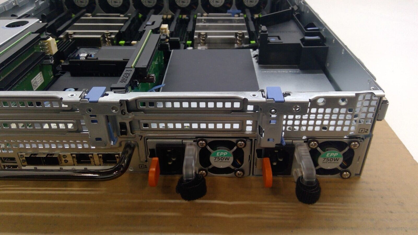 Dell PowerEdge R730 Server Barebone, 16 Bay 2.5" 2x 750W 2x Heatsink H730p 165T0