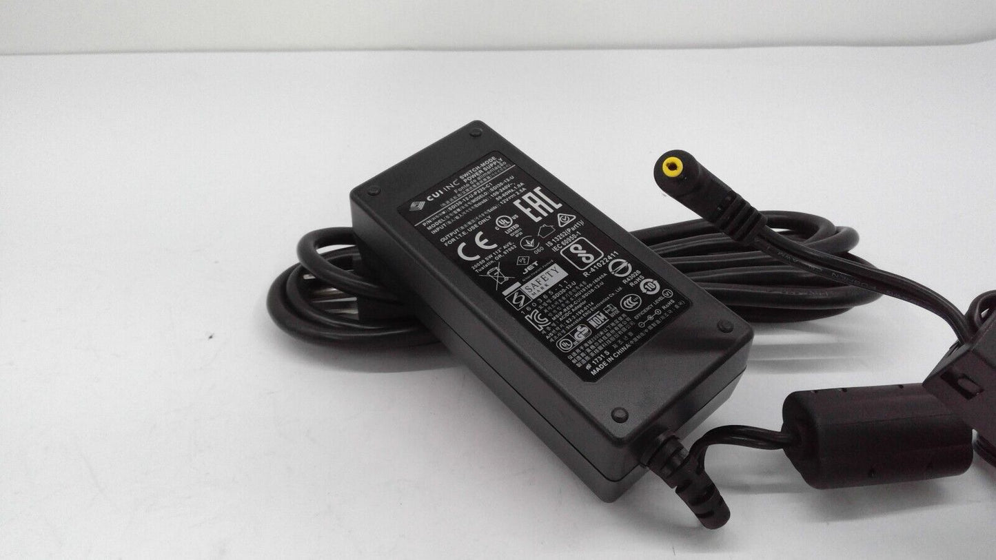 New CUI Switch  AC Adapter 30W 12V 2.5A 100-240V T4WCT SDI30-12-U-P225-C1 4.5mm