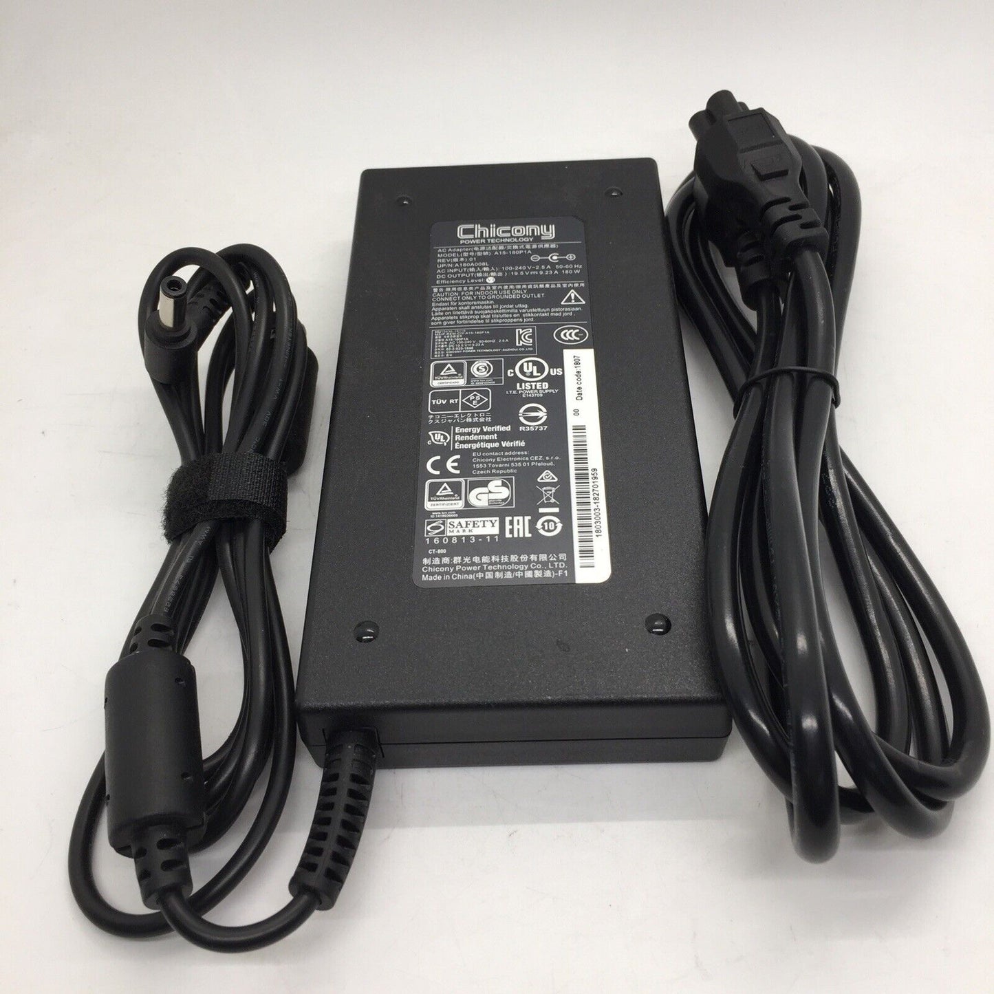 Genuine Chicony 180W 19.5V 9.23A  Adapter A15-180P1A Power Supply for MSI Laptop