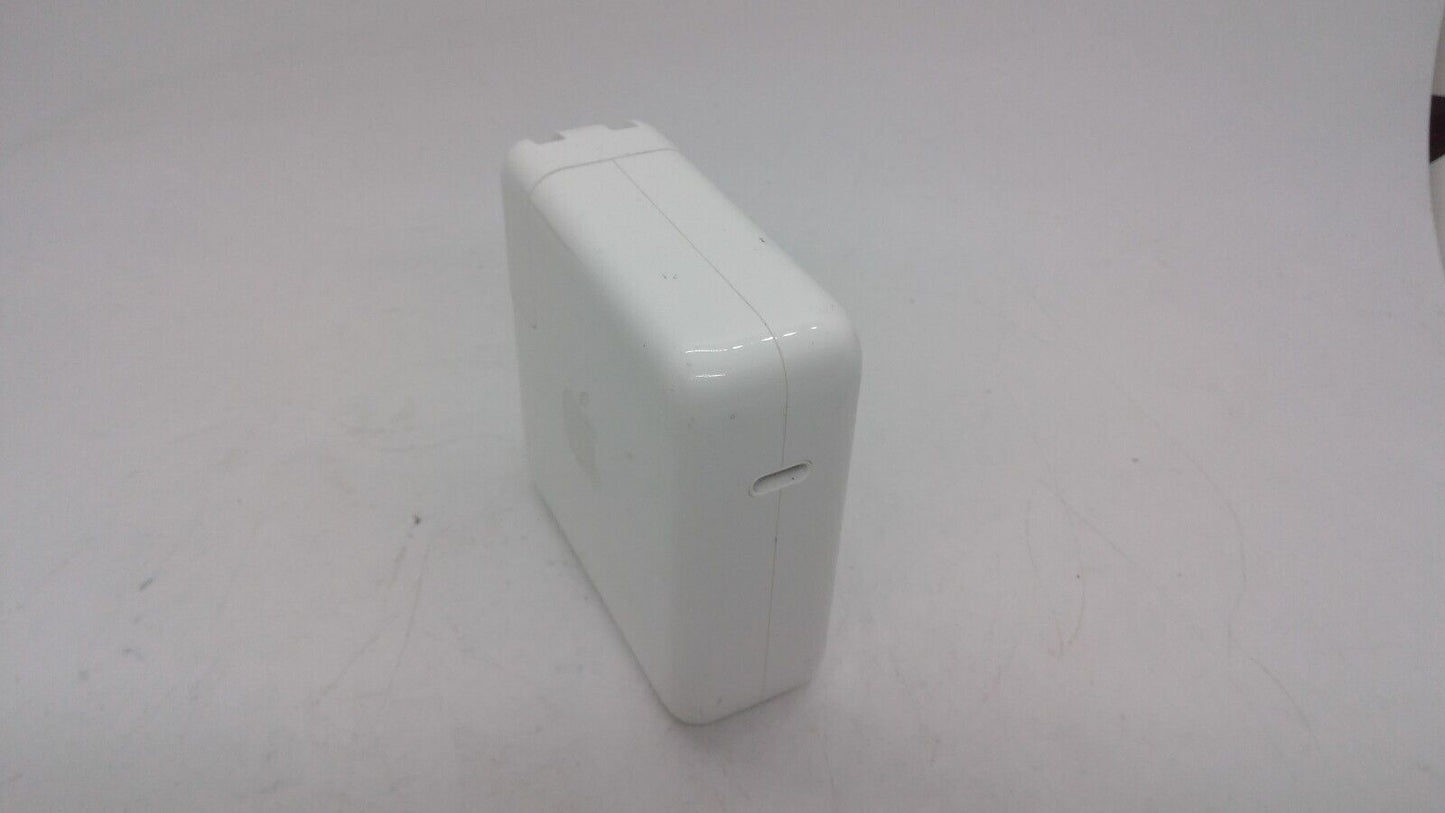 Genuine APPLE 67W USB-C Power Adapter Supply Charger MKU63AM/A  A2518 - White