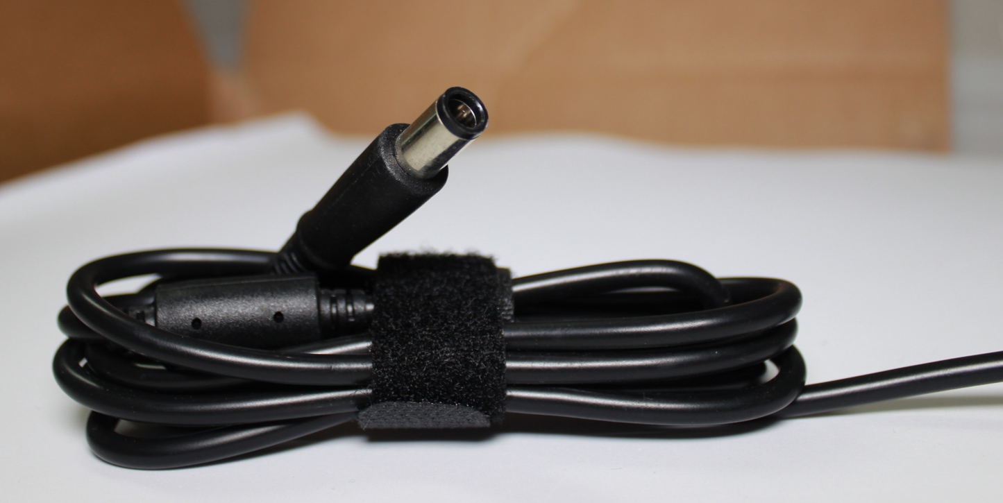 Dell 65W AC Power Adapter 09RN2C 098R6C HA65NS5-00 LA65NS2-01 DA65NM111-00 7.4mm