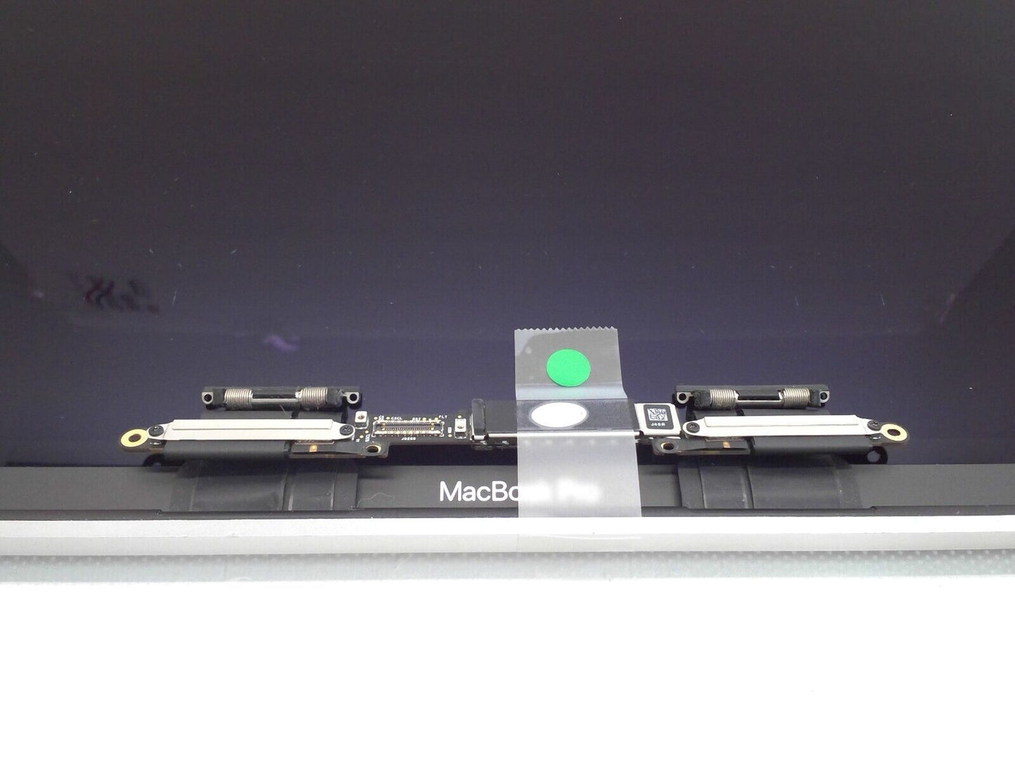 Genuine Apple OEM MacBook Pro A1990 2018 2019 15" LCD Screen Display Assembly C