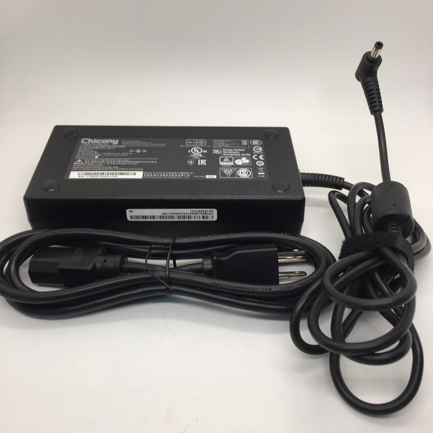 Genuine Chicony 180W 19V9.5A 5.5mm For Clevo P651SE A12-180P1A Laptop AC Adapter