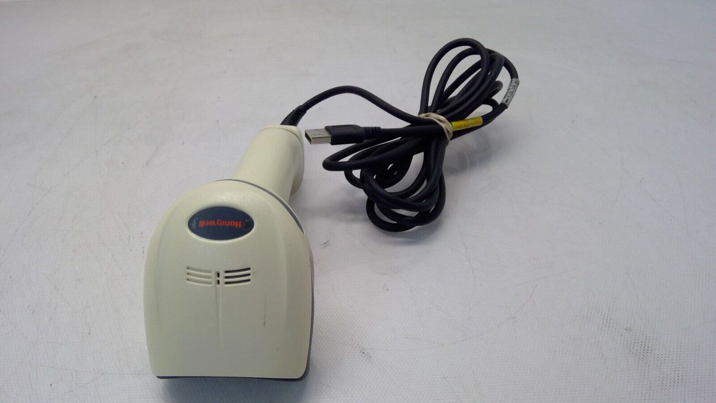 Honeywell Xenon 1900 USB Handheld Barcode Scanner 1900HHD-0 w/cable