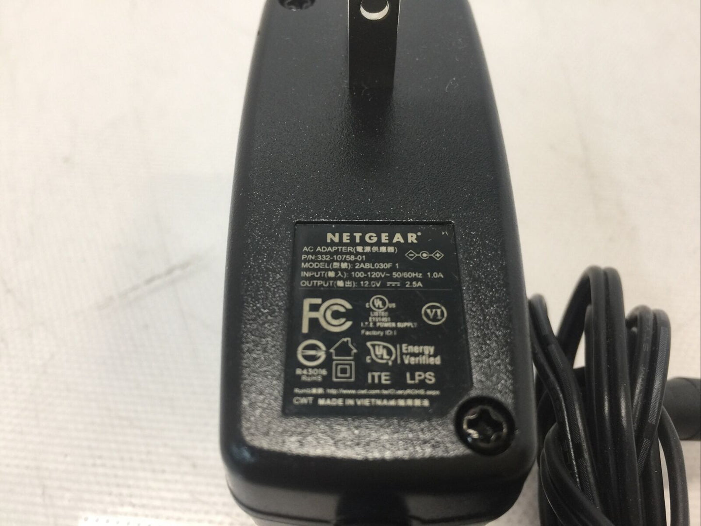 Netgear 12V 2.5A AC Adapter 2ABL030F Power Supply 332-10758-01 Charger