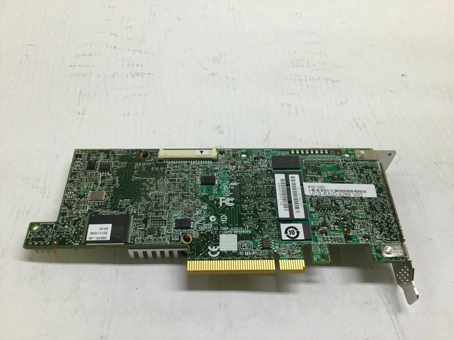 CISCO UCS-RAID-9266 MegaRAID 6Gb/s SAS SATA Controller PCIE Card 9266-8i