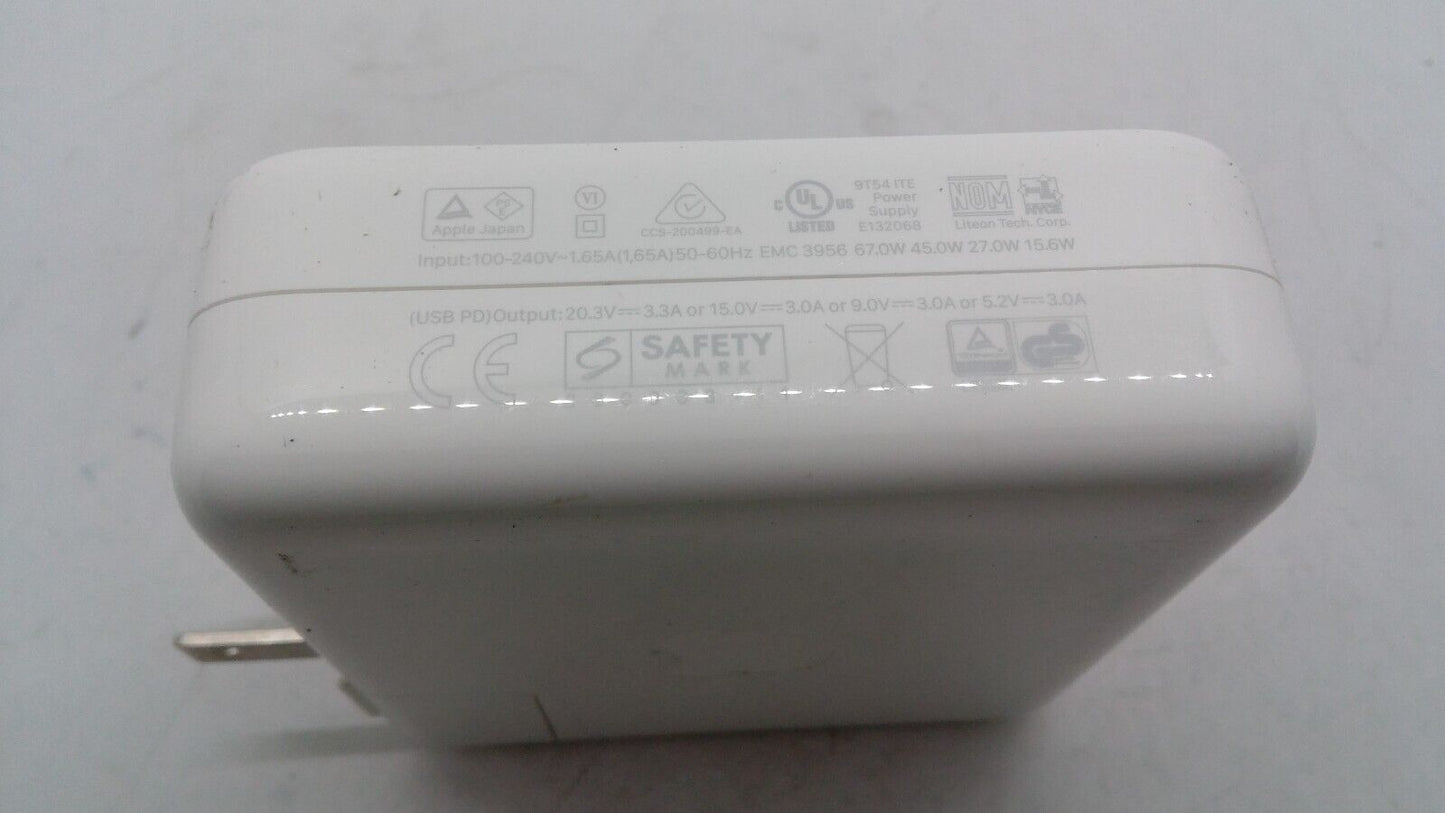 Genuine APPLE 67W USB-C Power Adapter Supply Charger MKU63AM/A  A2518 - White