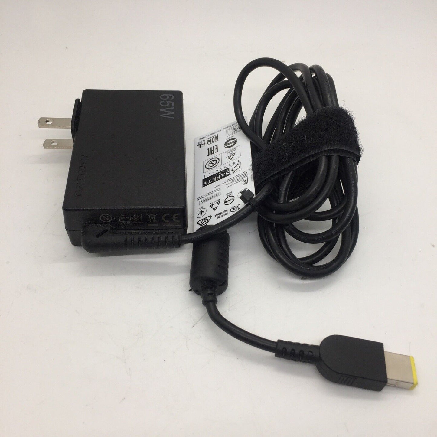 Original Lenovo 65W Slim TiP Travel AC Adapter for 4X20H15594( FSP065-FCMN2)