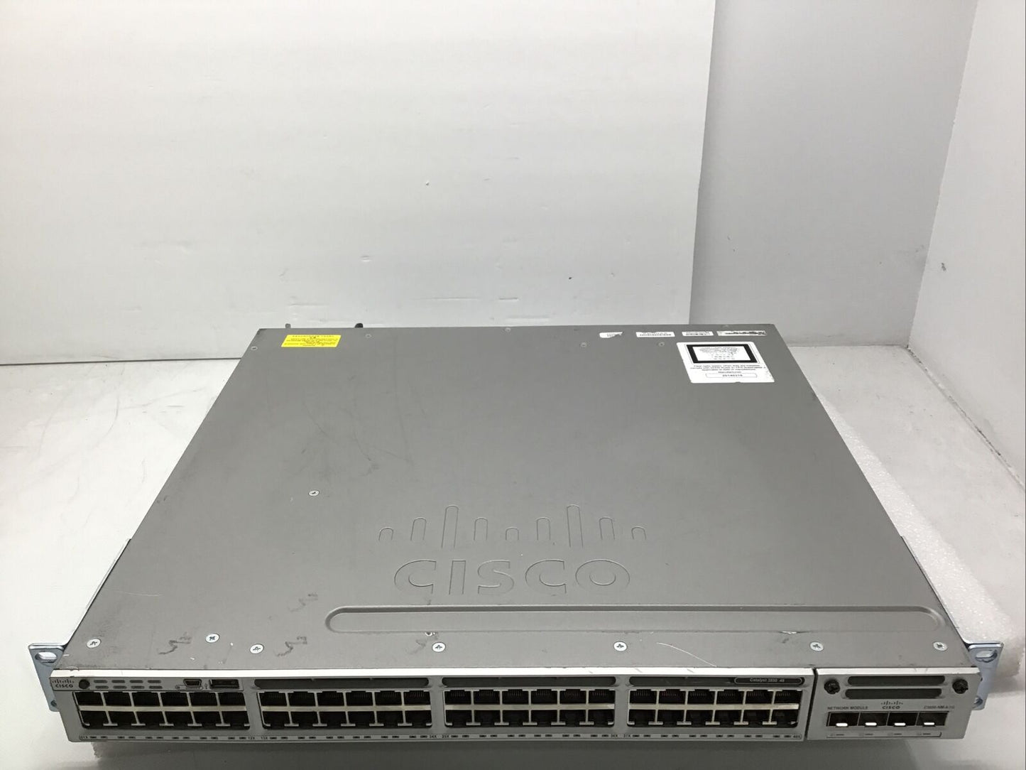 Cisco WS-C3850-48P-L 48-Port PoE+ Gigabit Network Switch w/ 1x PSU C3850-NM-4-1G