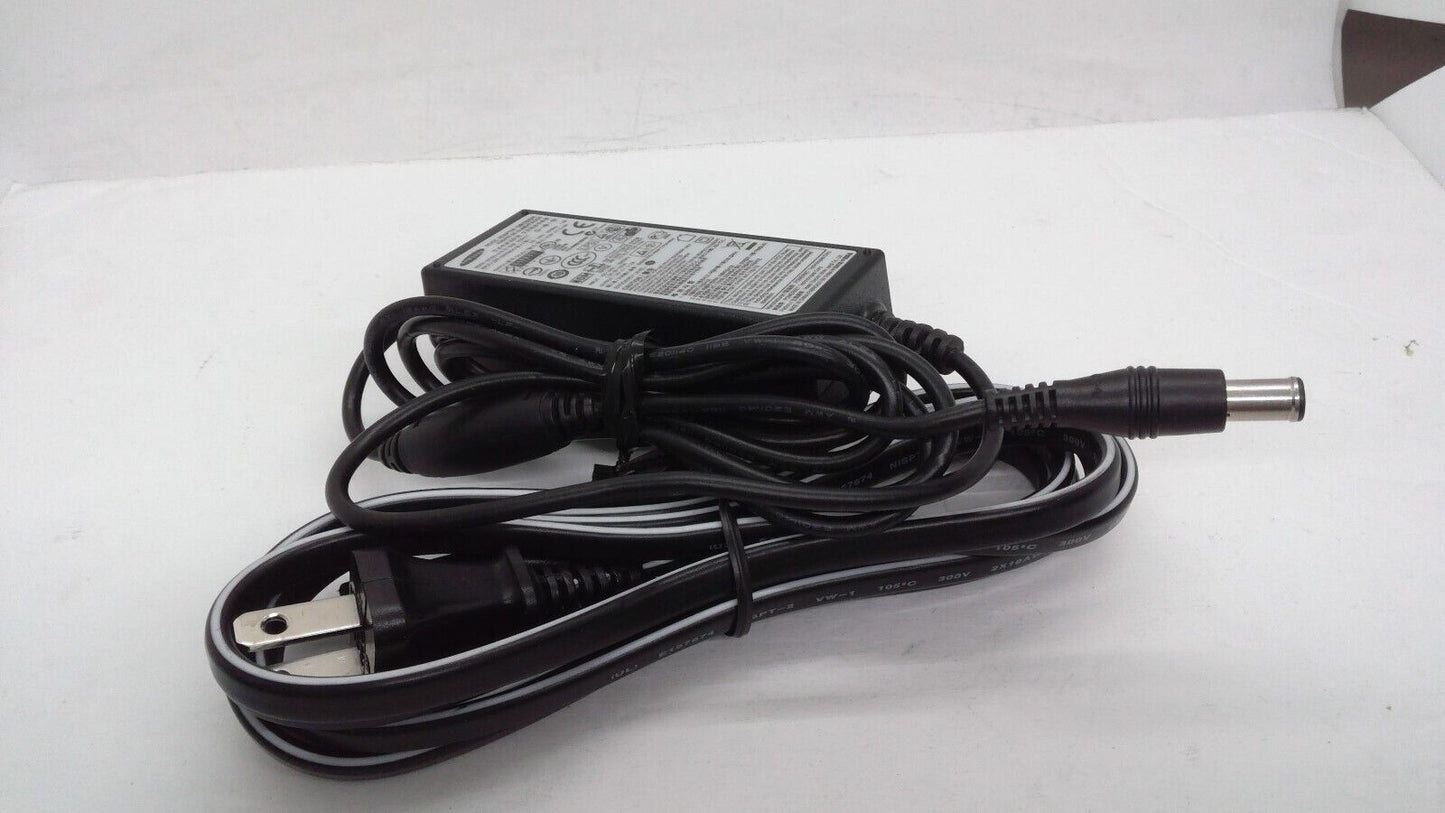 GENUINE OEM Samsung AC/DC Adapter Power Supply PN3014 14V  2.14A