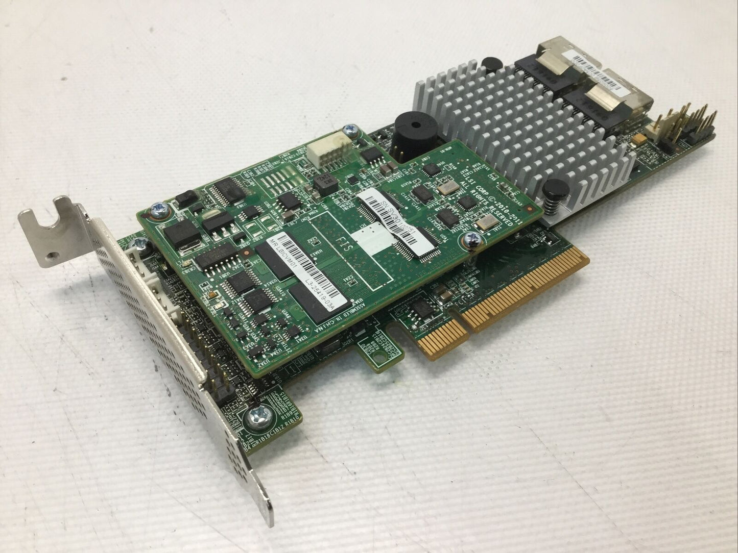 LSI Logic MegaRAID SAS 9266-8i 8Port Internal 1GB SATA/SAS Controller Card