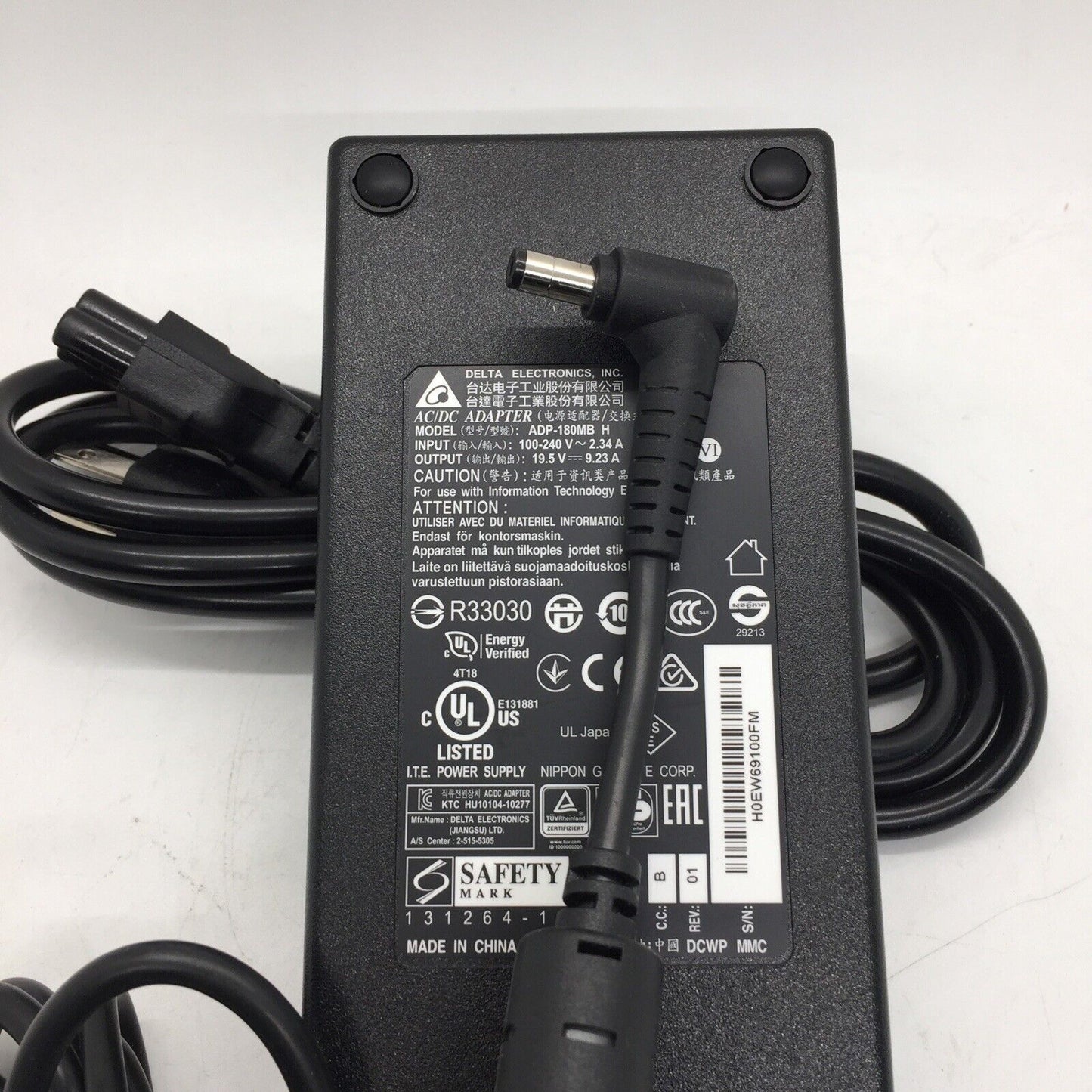 Original DELTA  AC Adapter ADP-180MB H 19.5V 9.23A 50-60Hz 180W