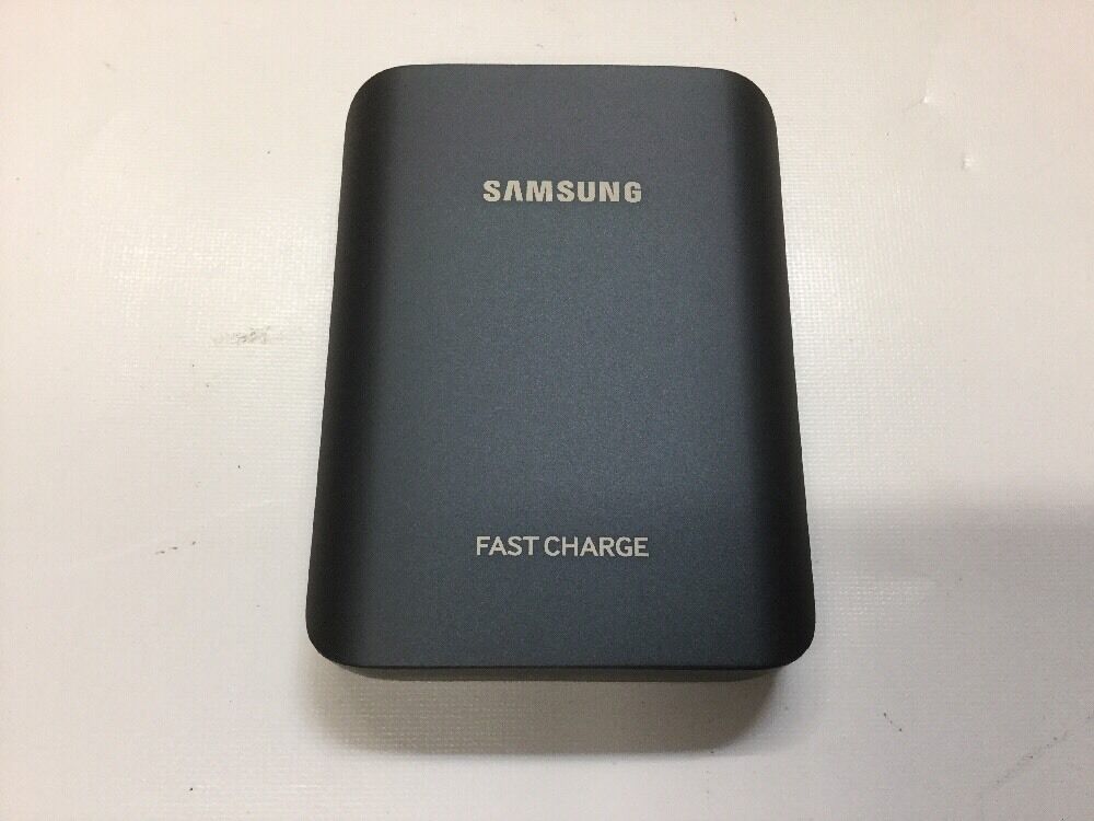 OEM Samsung Fast Charge 10200 mAh Portable Battery Charging Power Bank Charger