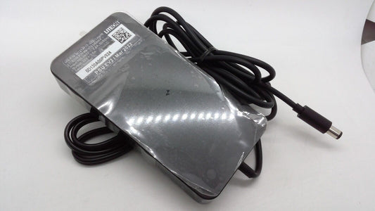 For Microsoft 1749 liteon Charger AC  Adapter PA-1161-08MX 22V 7.5A 7.5mm