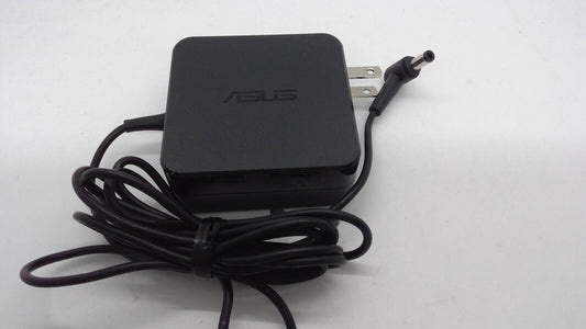 Original Asus ADP-65DW B 19V 3.42A  AC Adapter 65W Charger for ASUS Zenbook