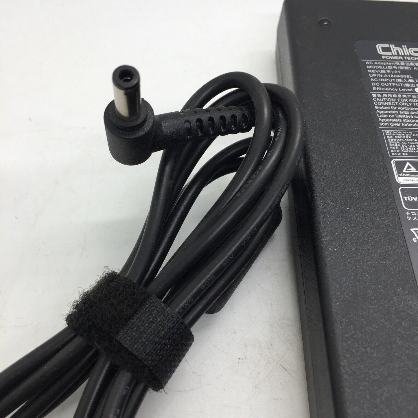 Genuine Chicony 180W 19.5V 9.23A  Adapter A15-180P1A Power Supply for MSI Laptop