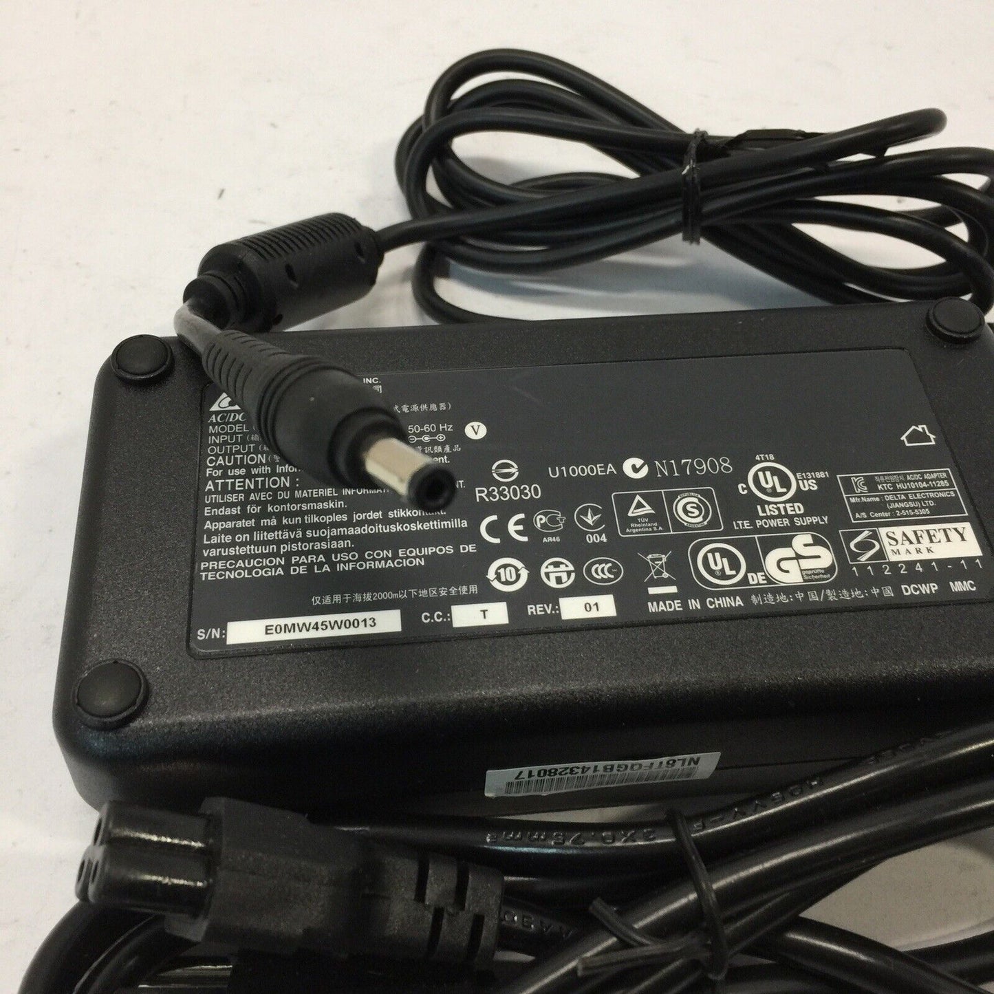 Delta Razer Blade ADP-150TB B Rev 01 19V 7.9A Ac Adapter - Original OEM