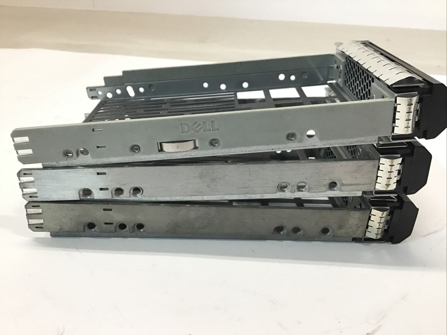 5x Genuine Dell 3.5″ Hot Swap SATA SAS Trays 058CWC 0X968D 0F238F **Assorted**