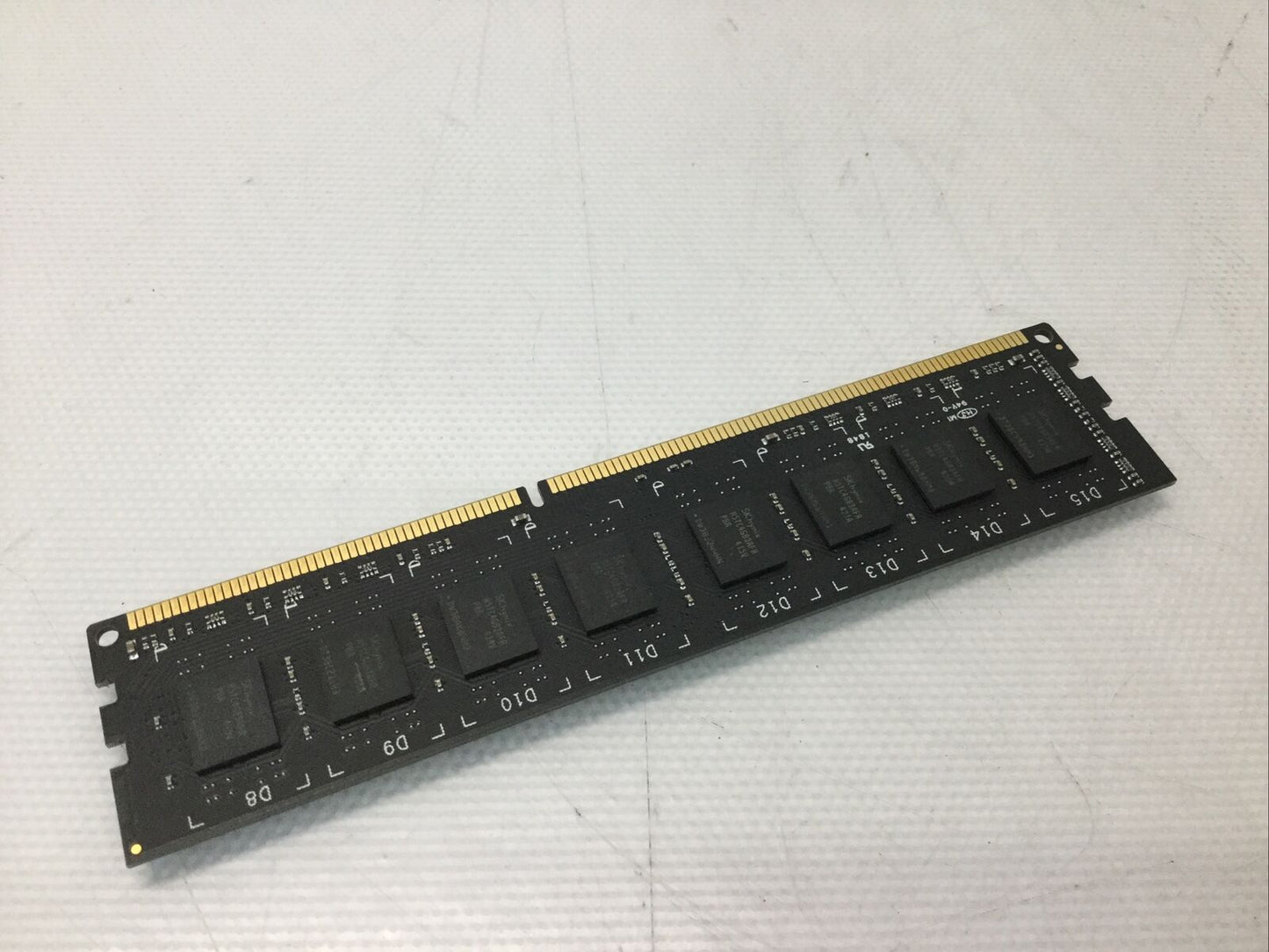 TEAM GROUP 8GB DDR3 1600 TED38G1600C11BK 240-pin Desktop Memory Ram